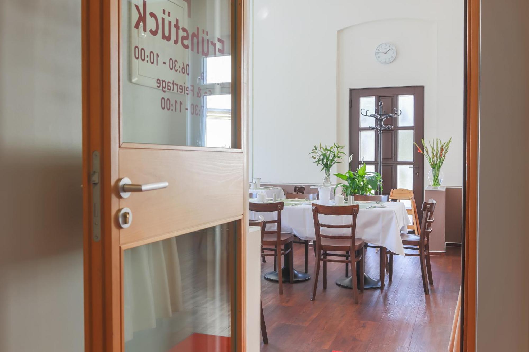 City Residence Hotel Frankfurt Oder Bahnhof Екстер'єр фото