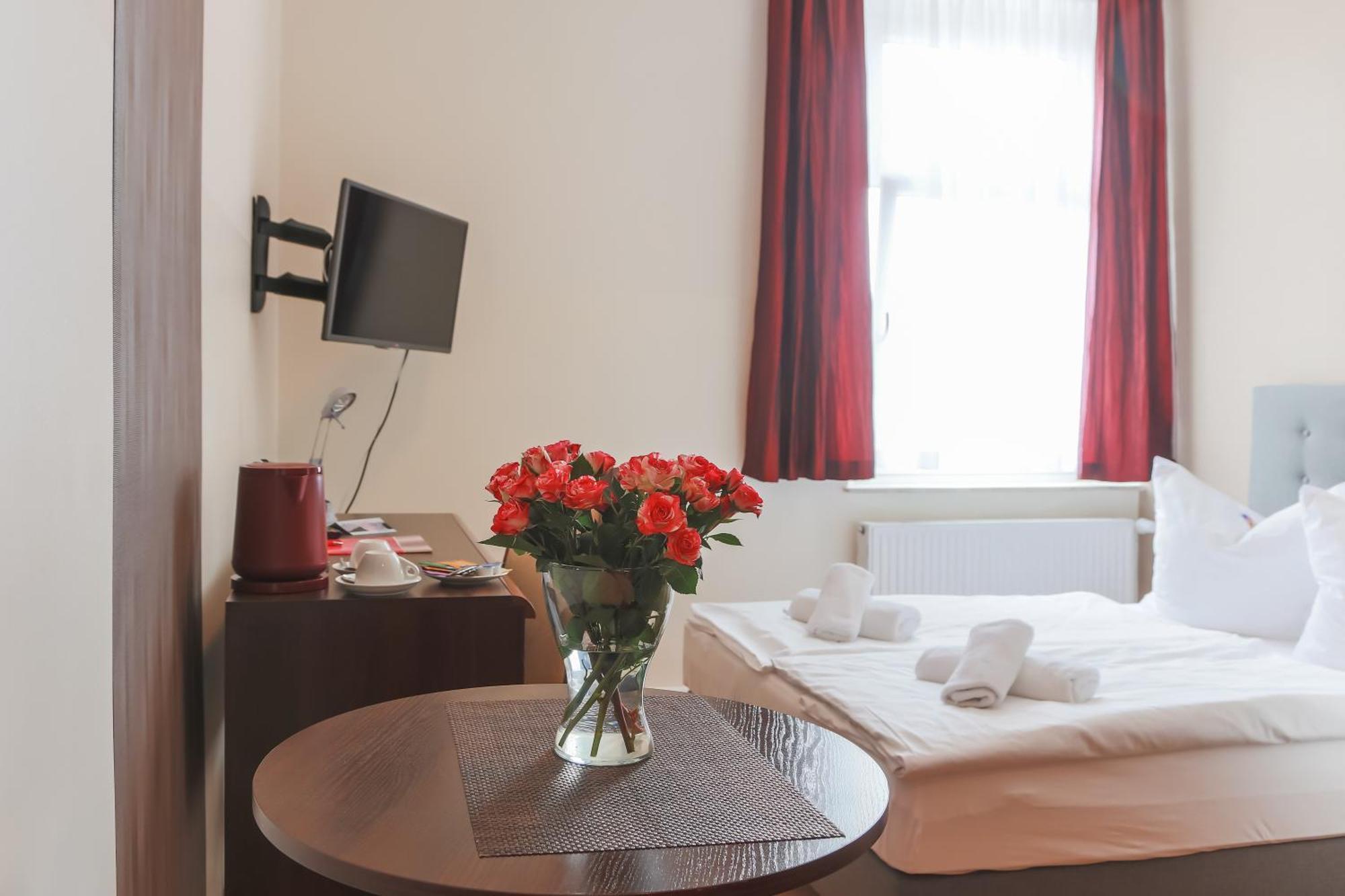 City Residence Hotel Frankfurt Oder Bahnhof Екстер'єр фото